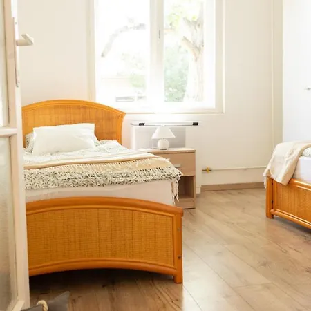 Flóra Apartman Balatonvilágos
