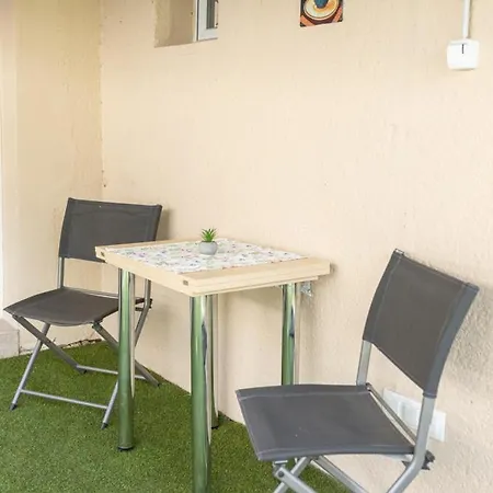 Apartman Flóra